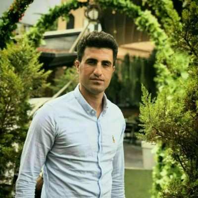 محسن لرستانی منو به عشق تو میشناسه همون دیوونه وسواسه